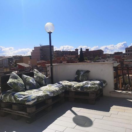 Soulmate Rooftop Apartment Rom Exteriör bild