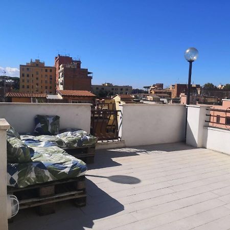 Soulmate Rooftop Apartment Rom Exteriör bild