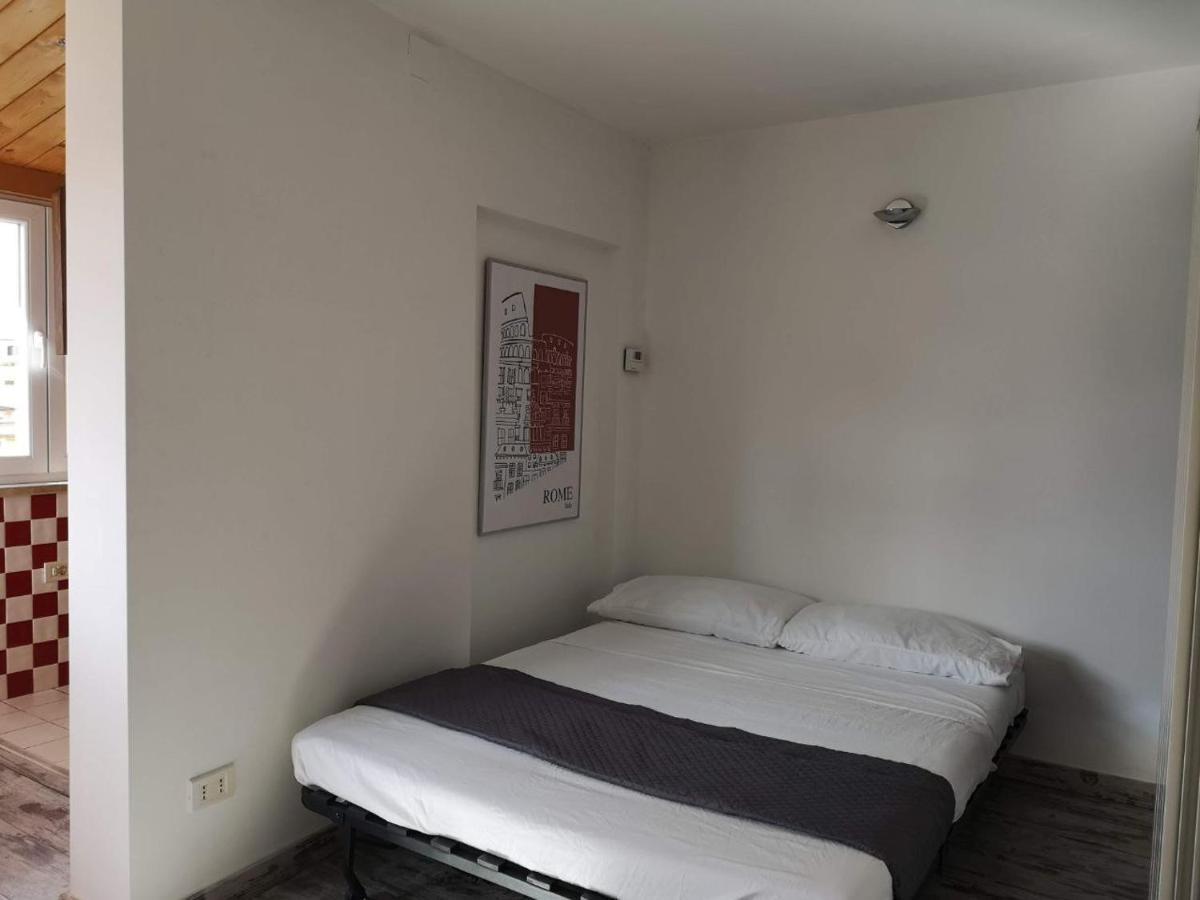 Soulmate Rooftop Apartment Rom Exteriör bild